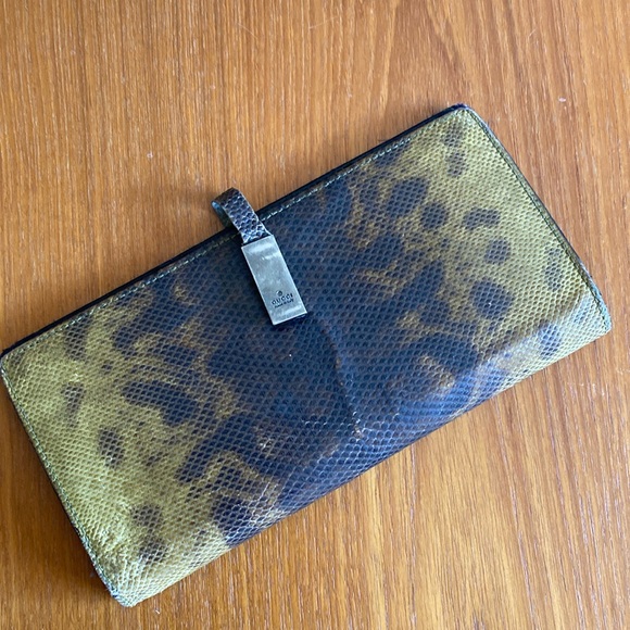 Vintage Gucci Leather Snakeskin Wallet - Picture 2 of 8